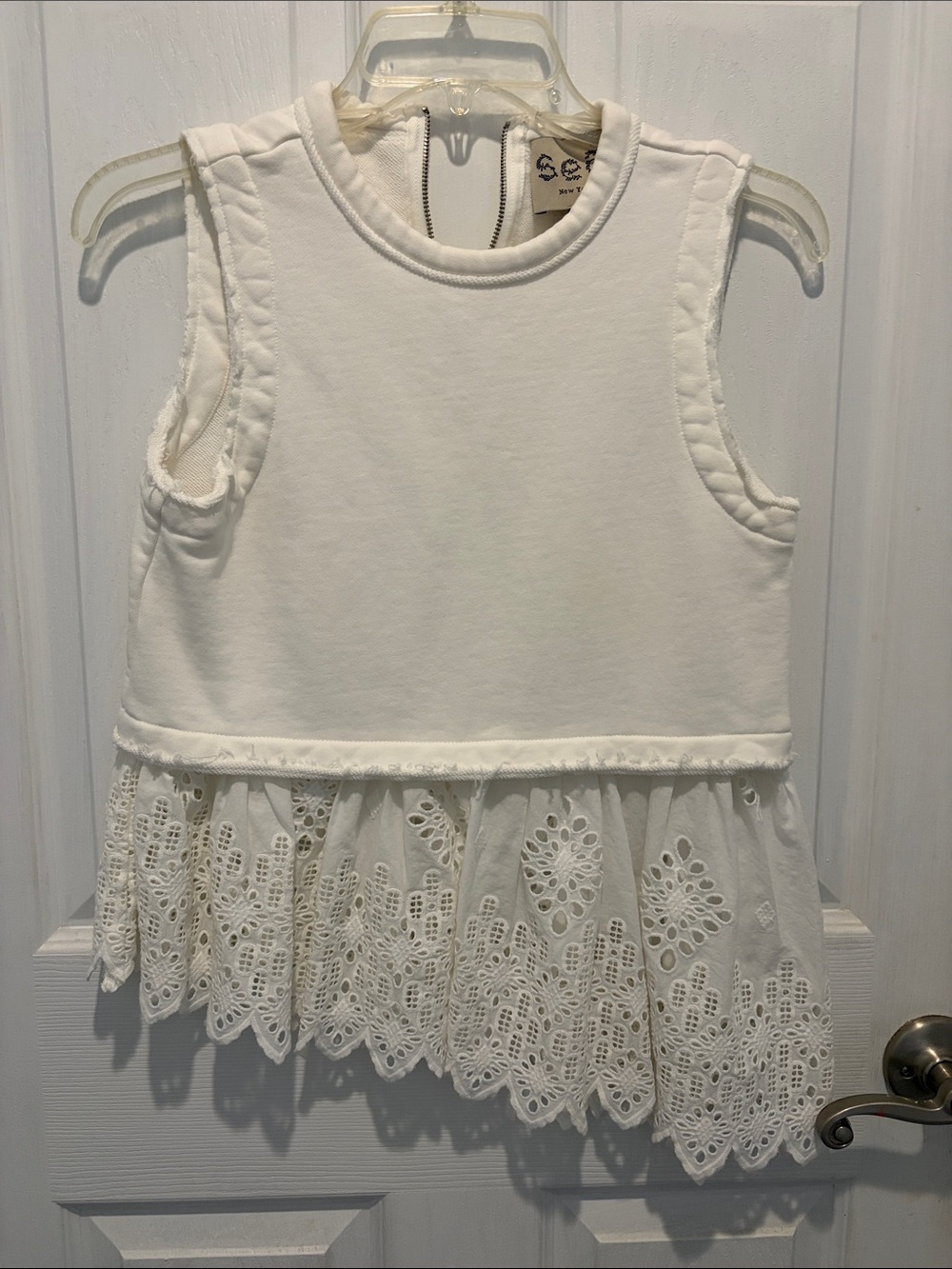 Sea New York White Eyelet Hem Sleeveless Tank